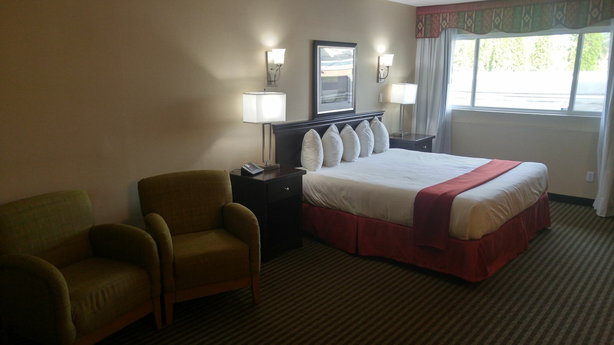 Ramada By Wyndham Abbotsford Hotel Bagian luar foto